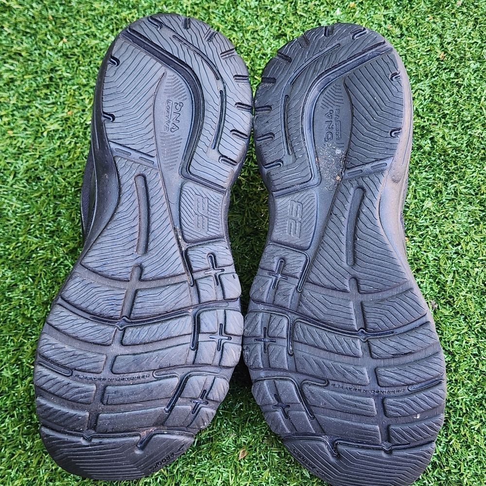 BROOKS ADRENALINE GTS 23 - Women's Sneakers - SIZE 9.5B - Picture 8 of 9